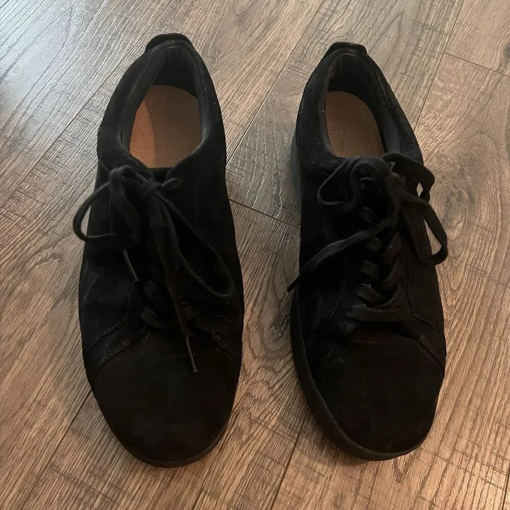 Fitflop‎ Women’s Suede Sneakers 9 Black